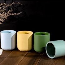 Chine Pot de bougie en céramique colorée de 10 oz à fond rond fabricant
