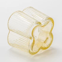China Supplier 520ml transparent yellow glass candle vessel manufacturer