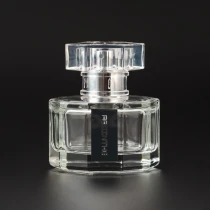 China Luxury 30ml Square Glass Perfume Bottles Custom Color Logo Glass Perfume Bottles - COPY - k98m88 producător