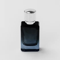 China Hausdekoration 30 ml quadratisch leeres Glas Parfümflasche Hersteller