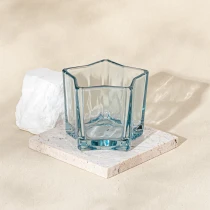 Chine Bougies en verre en verre frais en verre bleu frais en forme d'étoile fabricant
