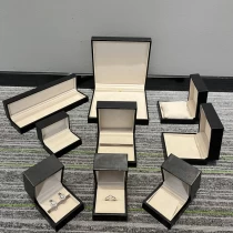 China affordable luxury high end black style pu leather jewelry packaging set box manufacturer