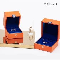 China Fashion jewelry luxury branded diamond gold pearl packaging leather store online selling best manufacturer