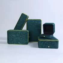 China High-ed New design Custom high quality green silk box set  for jewelry packaging manufacturer