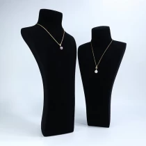 Chine Support de collier à pendentif en velours de haute qualité, présentoir de buste de bijoux, matériau de taille personnalisée fabricant