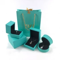 China Luxury Customize Jewelry Packaging Pu Leather Jewelry Box Shopping Bag manufacturer