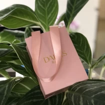 China Yadao rosa farbdruck papier geschenktüte mit bandgriff Hersteller