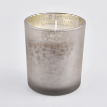 China Frasco de vidro cinza fosco com padrão decorativo para velas fabricante