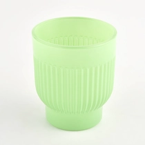 Tsina mga glass candle holder na may mga pattern na may stand Manufacturer