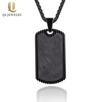 China Coolest Men's Black Carbon Fiber and Stainless Steel Dog Tag Carbon Fiber Pendant China Manufacturer manufacturer