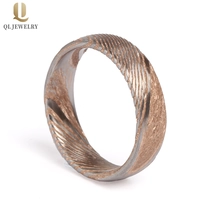 China Großhandel 6mm gewölbte rose gold damaskus stahl ring herren eduland china lieferant Hersteller