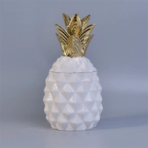 porcelana Vasos de cerámica de la vela de la piña de la piña de las frutas de moda con la tapa fabricante
