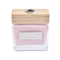 China Sunny square pink scented Luxury essential oil reed glass diffuser bottles manufacturer