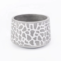 China Empty customized glazed candle holder cement candle jars home deco manufacturer