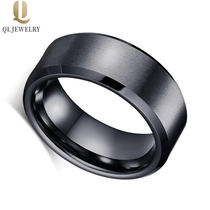 China Großhandel 8mm gewölbte Matte Fertig Zwei Ton Wolframkarbid Ring Gold und Blauer Wolframkarbidring Hersteller