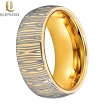 China Neueste Stil Herren Wolfram-Hochzeit Band Gelbgold Wolfram-Hartmetallring mit Damaskus-Muster-Gravur fertig Hersteller