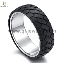 China High Quality 8mm Men's Black Carbon Fiber Tire Tread Wedding Bands Forged Black Carbon Fiber Ring China Supplier manufacturer