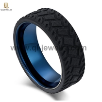 China High Quality 8mm Men\'s Black Carbon Fiber Tire Tread and Blue Tungsten Carbide Wedding Band China Manufacturer manufacturer