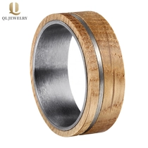 China Amazing Men's Tungsten Wedding Bands 8mm Brushed Tungsten Carbide and Whiskey Barrel Wood Ring China Manufacturer manufacturer