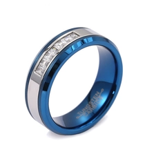 Chine Chine Bandes de mariage Hotsale 8mm pour hommes Bords plats et biseautés Anneau de tungstène bleu et argent avec 7 pierres blanches CZ Fabricants fabricant