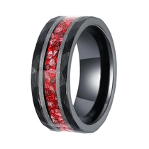 Cina Anello nuziale di tungsteno nero all'ingrosso con vero rubino schiacciato - banda maschile robusta ma romantica per coppie produttrice di porcellane produttore