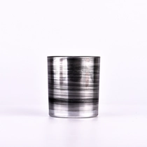 Chine Effet métallique de luxe personnalisé fait à la main avec du noir à l'intérieur du bougeoir en verre de 8 oz en vrac fabricant