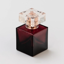 الصين luxury 30ml cube glass perfume bottle with surlyn cap - COPY - s2iind - COPY - g6h2l6 الصانع