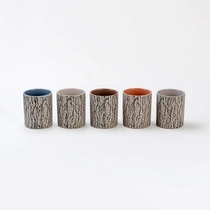 Chine Pot en céramique à effet d'écorce d'arbre réaliste unique, vente en gros de 8 oz 10 oz 12 oz fabricant