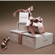 China custom romantic ribbon wooden velvet drawer style jewelry luxury elegant box manufacturer