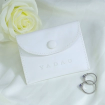 China Beg Barang Kemas Kulit Pu dengan Cincin Jahitan Bangle Loket Barang Kemas Pouch Debossed Logo pengilang