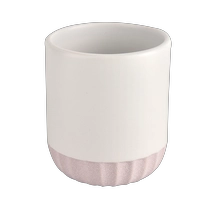 China Creative candle holder christmas decoration cylinder ceramic empty candle jars with lids manufacturer