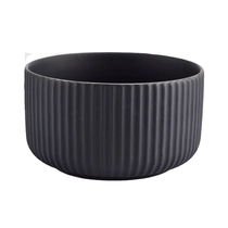 China scented glazing color ceramic candle jar with strips design manufacturer