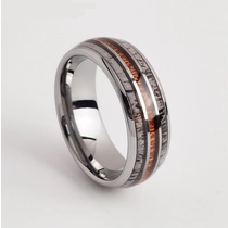 China Wolframring mit niedrigem MOQ auf Lager Beliebte 8 mm hochglanzpolierte gewölbte Wolfram-Eheringe mit Holz- und Geweiheinlage China-Lieferant Hersteller