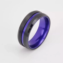China Wolframring auf Lager Beliebter 8 mm hochglanzpolierter und gebürsteter, flacher und abgeschrägter Rand aus schwarzem Wolframkarbid und lila Aluminiumring China Hersteller Hersteller