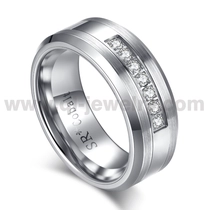 porcelana China 2023 Anillos de boda de cobalto de estilo más nuevo Diseño de bordes planos y biselados de 8 mm Anillo de cobalto de ajuste cómodo con 7 piedras CZ Fabricantes fabricante