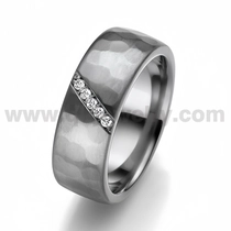 China Rare Metal Pure Tantalum Couple Rings 8mm Domed Polished and Hammered Tantalum Ring Set with 4 Diamonds China Manufacturer manufacturer