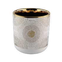 Cina Recipiente di candela in ceramica bianca con bordo oro e modello unico produttore