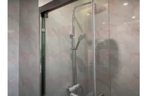 Cửa trượt kính phòng tắm