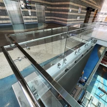 China 316 stainless steel glass handrail system manufacturer