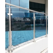 الصين شرفة في الهواء الطلق الفولاذ المقاوم للصدأ البلوزات الزجاج حديدي مع الزجاج المقسى الأزرق الصانع