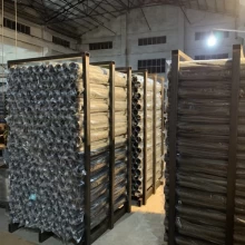 Cina Tubo colonna filettato in acciaio zincato di alta qualità singolo doppio per scale Sprial produttore