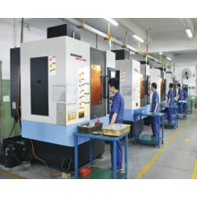 Cina OEM fabrication of CNC machinery fittings produttore
