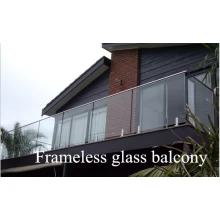 Cina frameless balcone di vetro progetta 10-12mm pannelli in vetro produttore