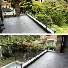 China Edelstahl Glas Zapfen rahmenlos Glasgeländer Balustrade Balkon Deck-Design Hersteller