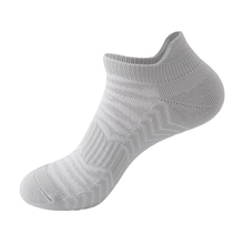 porcelana S-SHAPER Ventas al por mayor Hombres Mujeres Thin Athletic Running Low Cut No Show Calcetines tobilleros para pareja fabricante