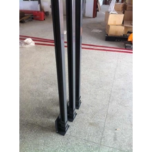 Κίνα 50 x 50 x 3 mm αλουμινίου 6063 Τ5 πλευρά στερέωσης post αλουμινίου κάγκελα για το γυαλί κατασκευαστής