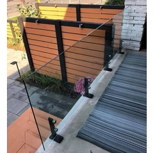 China Balkontreling Roestvrijstalen grillontwerpen RVS 316 tappen voor 19 mm glas fabrikant