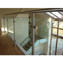 China Balcony Railing Stainless Steel Railing Glass Balustrades Post & Handrails fabricante