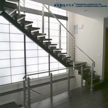 China Poste de guarda-corpo de aço inoxidável com classificação superior para guarda-corpo de cabo de deck / escada / varanda fabricante