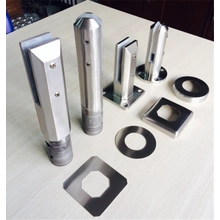 China China Manufacturer Balcony Railing Pool Fence Design Core Drilled Square Frameless Glass Spigot manufacturer